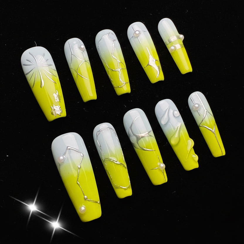 Xiguranail, Handmade press on nails, french tip nails, acrylic nails, 3D nail art, reusable nails