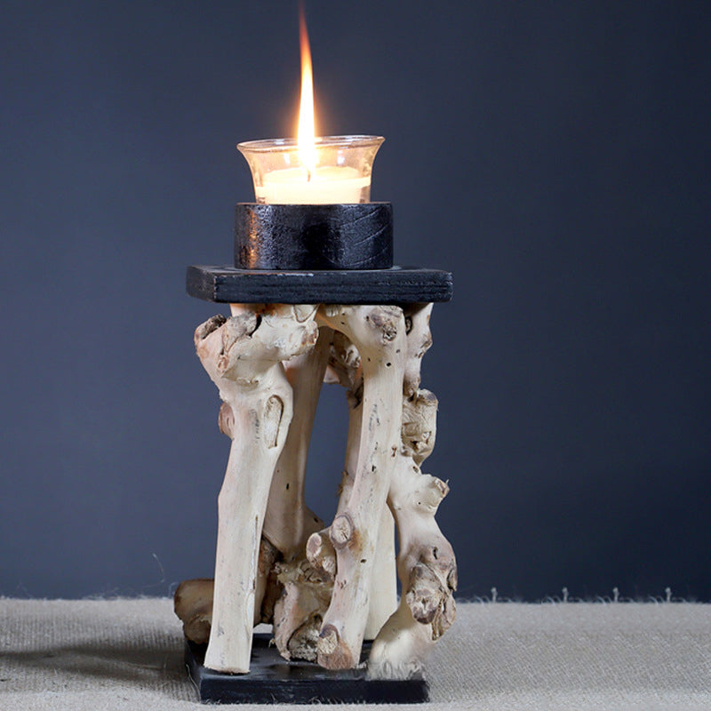 Xigura Patina handcrafted solid wood candle holder, handcrafted detail for a warm, quiet home.