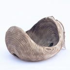 Xigura Patina handcrafted solid wood plant pot, natural grain detail for a warm, quiet home.