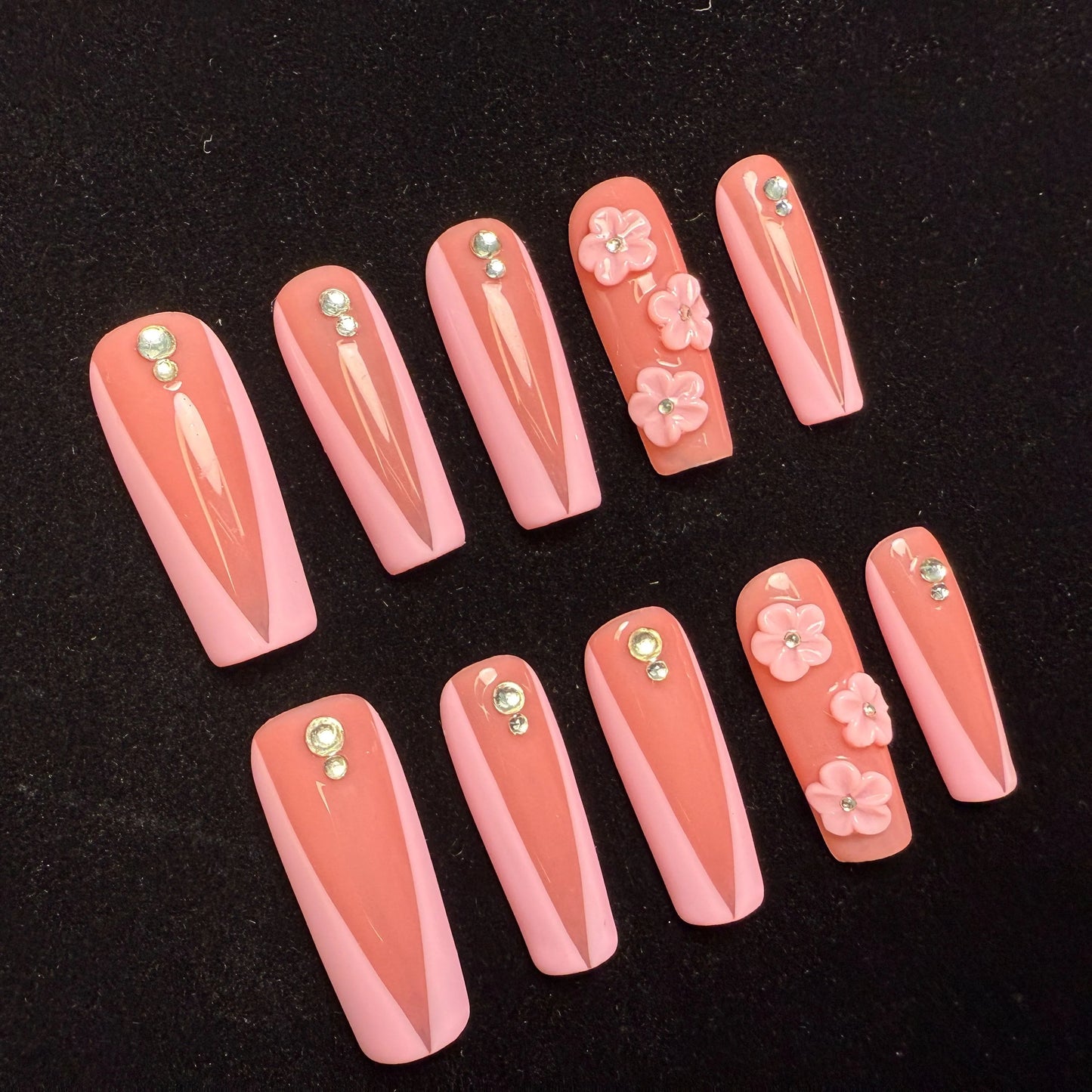 Xiguranail Pink petals nails, 3D gel press on nails, acrylic nails, french tips nails, handmande false nails