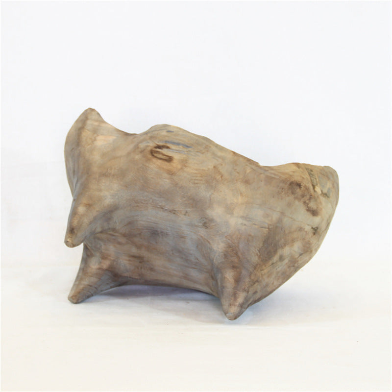 Xigura Patina handcrafted solid wood plant pot, slow living setting for a warm, quiet home.
