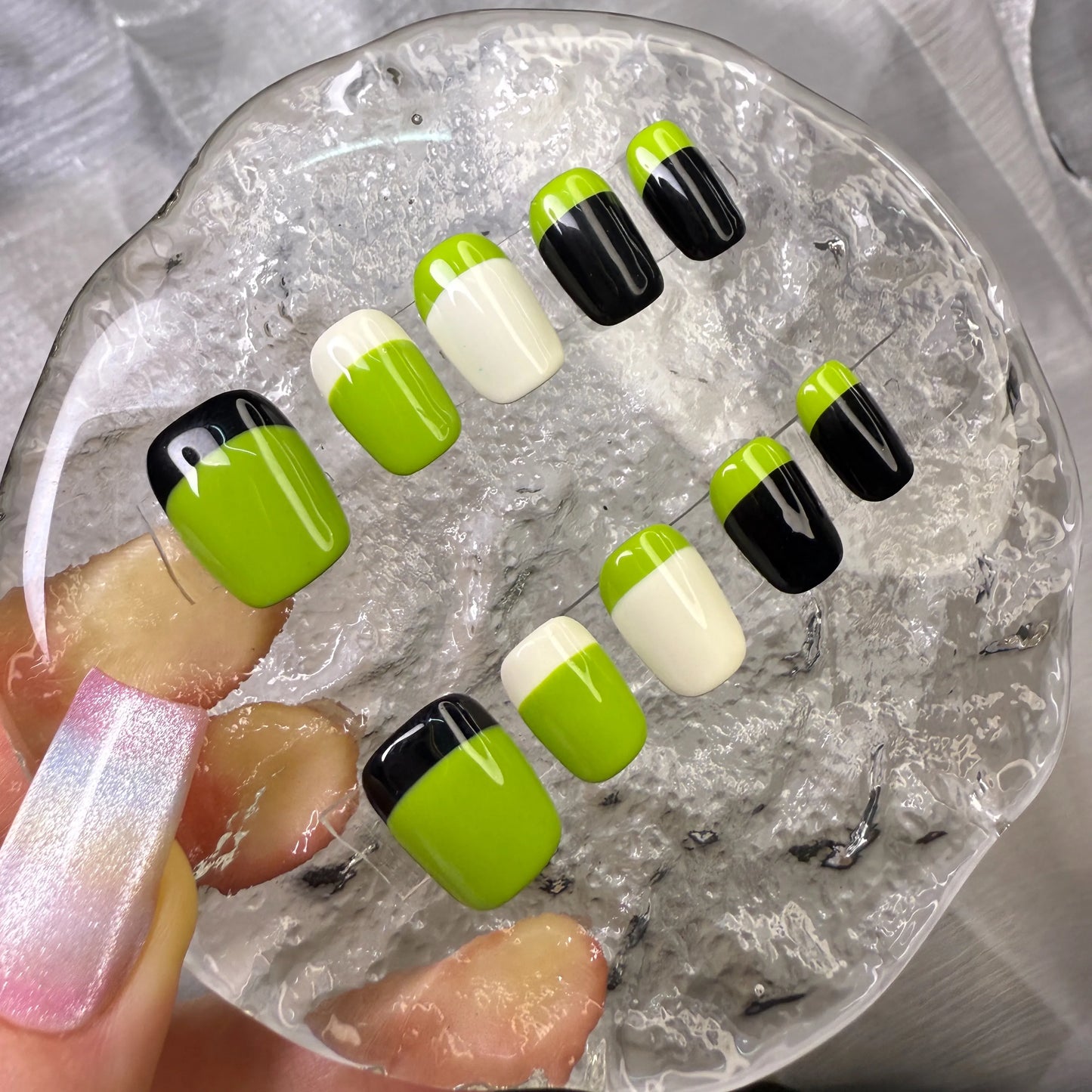 Xiguranail Refreshing Green nails, handmade acrylic nails, nail stickers, reusable press on nails