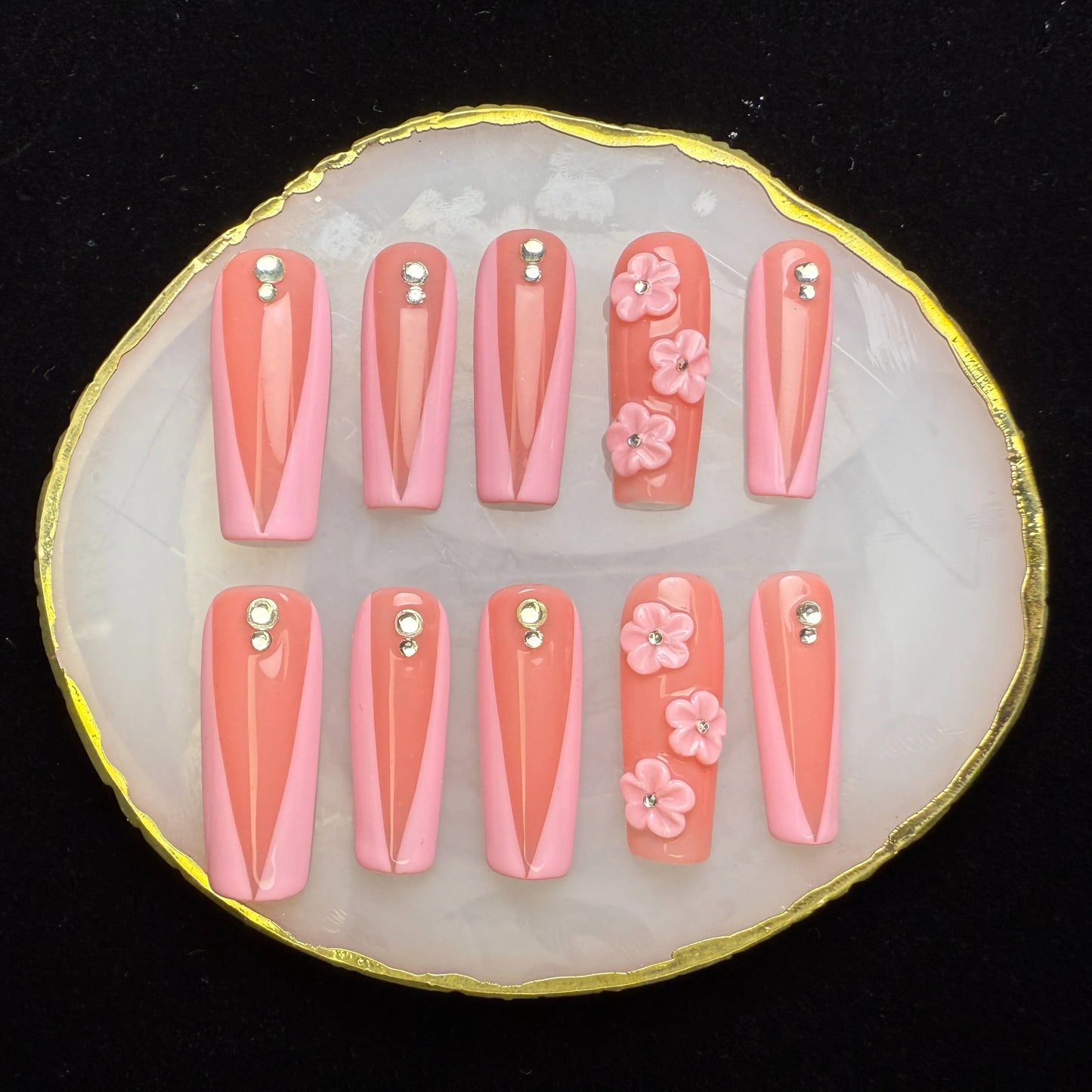 Xiguranail Pink petals nails, 3D gel press on nails, acrylic nails, french tips nails, handmande false nails