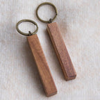 Xigura Patina handcrafted olive keychain, handcrafted detail for a warm, quiet home.