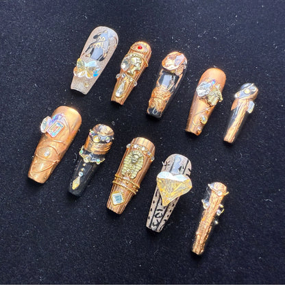 XiguraNail 3D press on nails, diamond french nailas, french tips, reusable press on nails