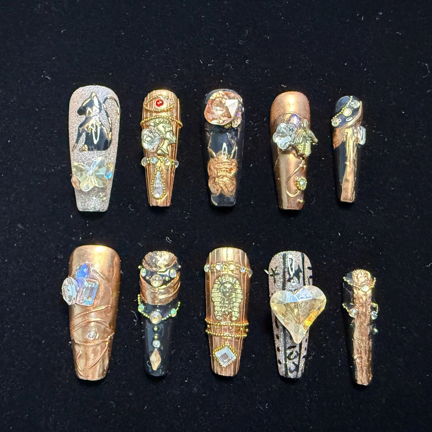 XiguraNail 3D press on nails, diamond french nailas, french tips, reusable press on nails