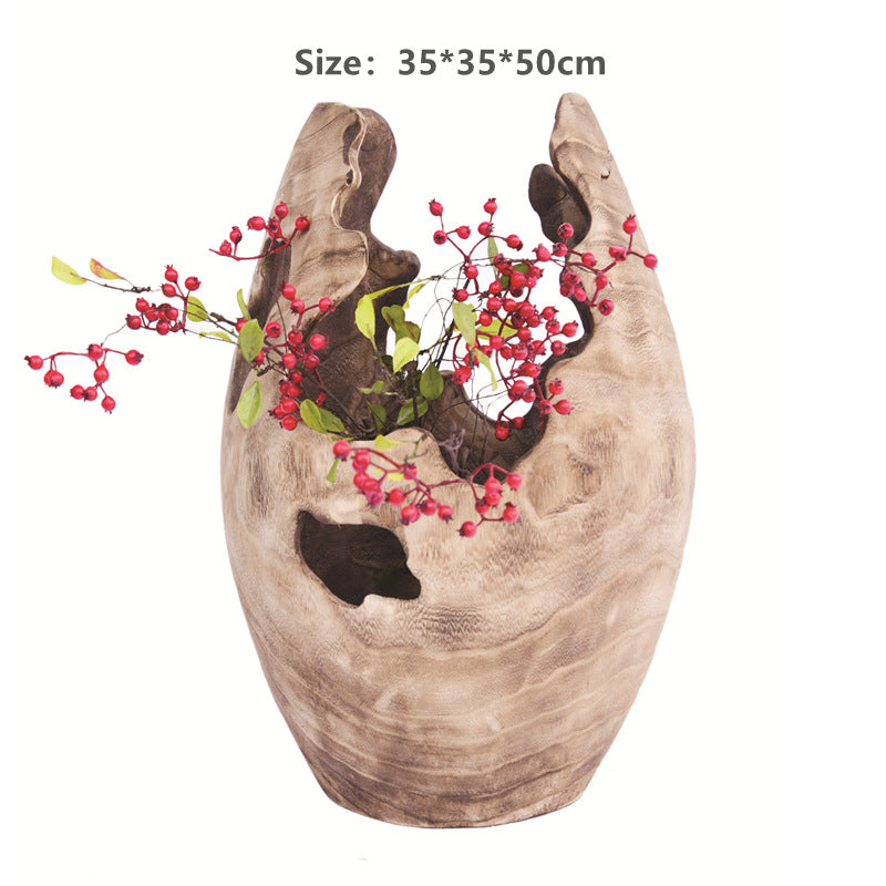 Xigura Patina handcrafted solid wood vase, natural grain detail for a warm, quiet home.