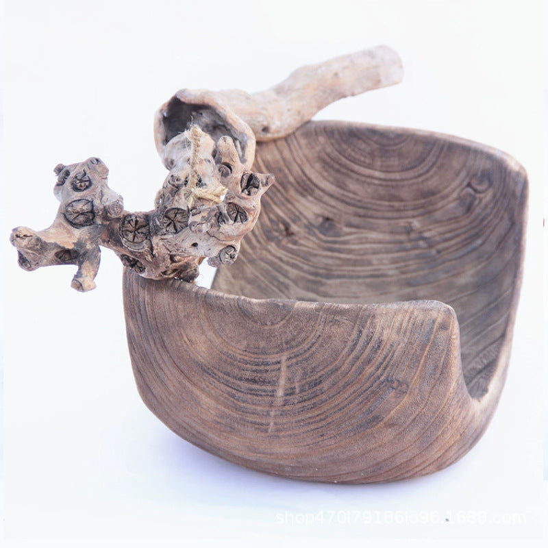 Xigura Patina handcrafted paulownia plant pot, handcrafted detail for a warm, quiet home.