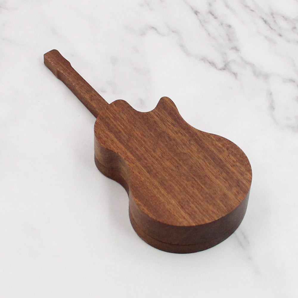 Xigura Patina handcrafted solid wood keepsake box, quiet home styling for a warm, quiet home.