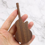 Xigura Patina handcrafted solid wood keepsake box, natural grain detail for a warm, quiet home.