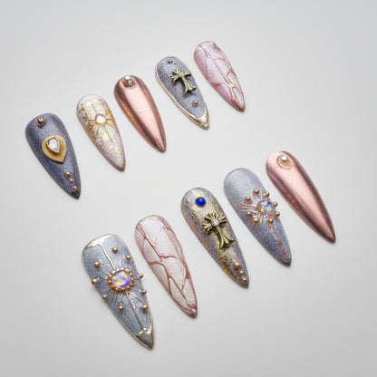 Xiguranail, handmade nail art, acrylic nails, french tips, french tip nails, 3D nail art, reusable press on nails